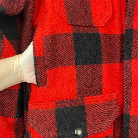 Vintage Western Field size 40 Men’s Red Black Buffalo Plaid Wool Hunting Jacket - Picture 6 of 16
